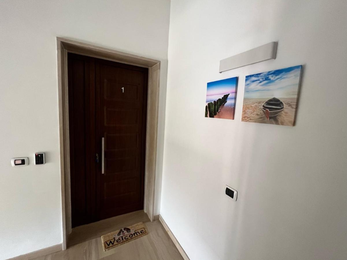Rocamar Appartement Avola Buitenkant foto