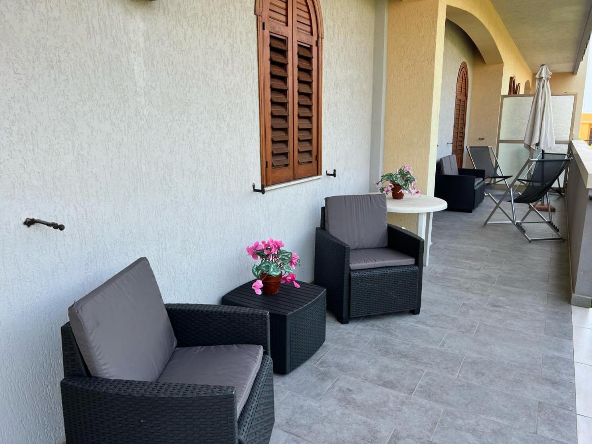 Rocamar Appartement Avola Buitenkant foto