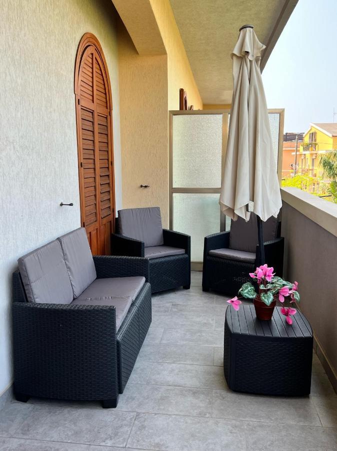 Rocamar Appartement Avola Buitenkant foto