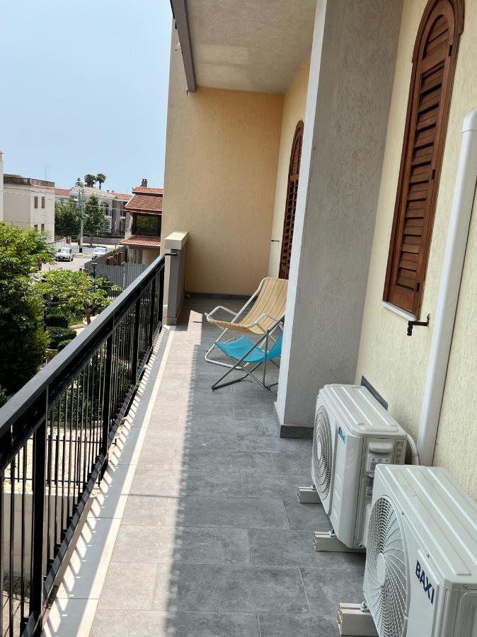 Rocamar Appartement Avola Buitenkant foto