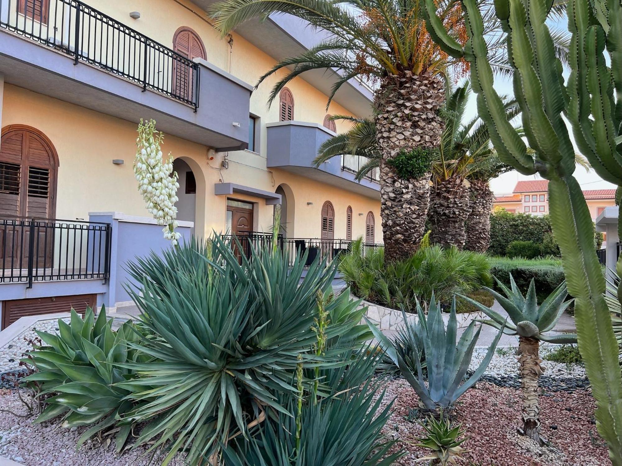 Rocamar Appartement Avola Buitenkant foto